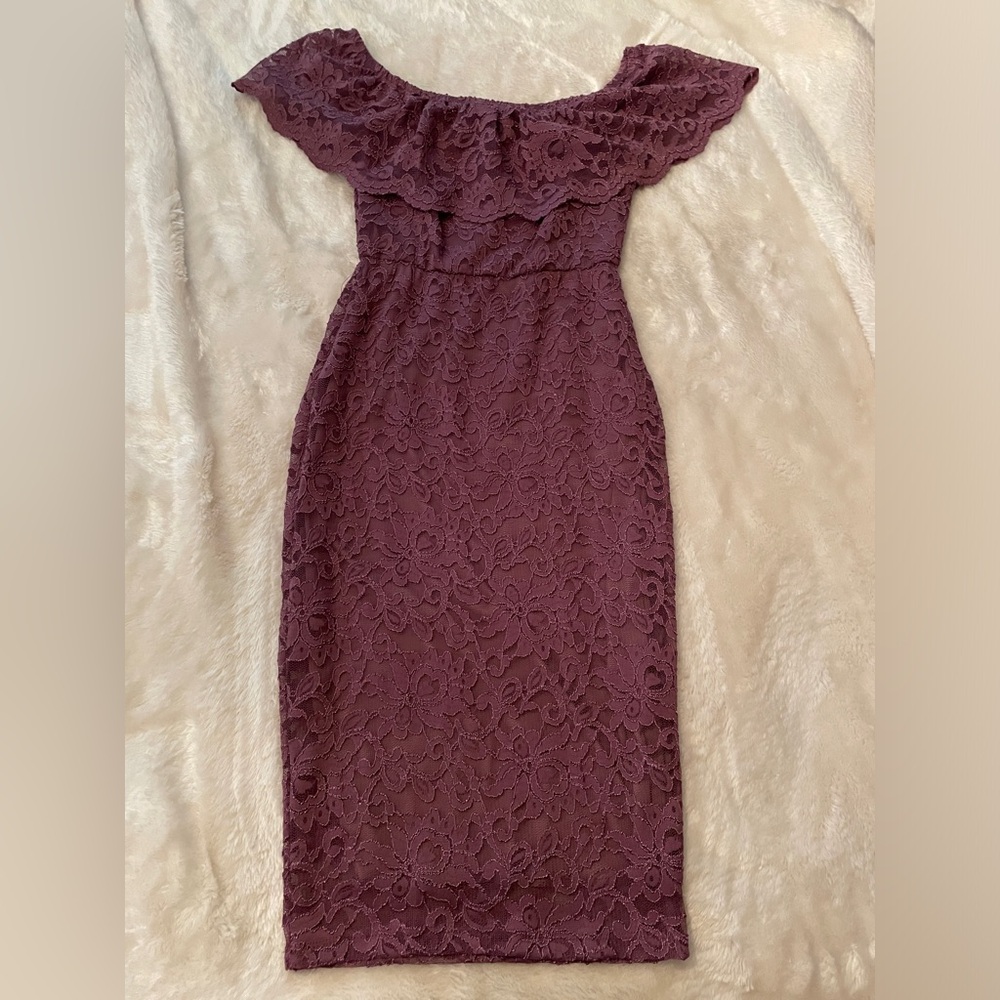 Dress - Picture 6 of 6